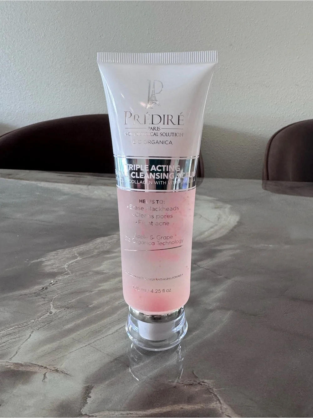 PREDIRE PARIS Triple Acting Facial Cleansing Scrub